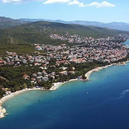 In 36599 * Crikvenica