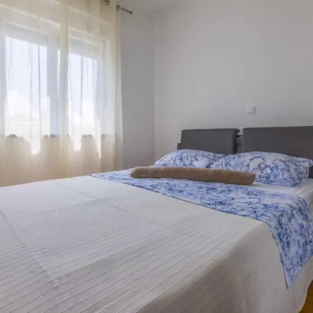 In 39062 Crikvenica